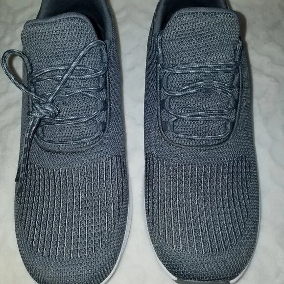 Athletic grey comfort fit sneakers lightweight 11 - Picture 2 of 6